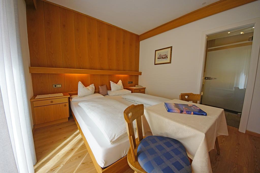 Garni Tofana Otel Corvara In Badia Dış mekan fotoğraf